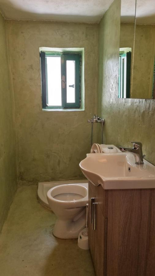 Kozas Art House, Symi Apartment ภายนอก รูปภาพ
