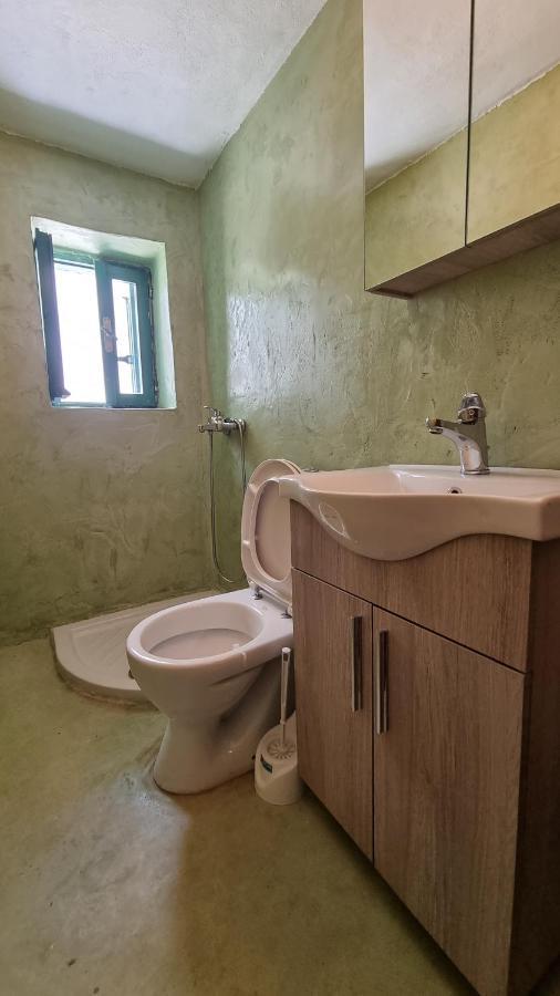 Kozas Art House, Symi Apartment ภายนอก รูปภาพ