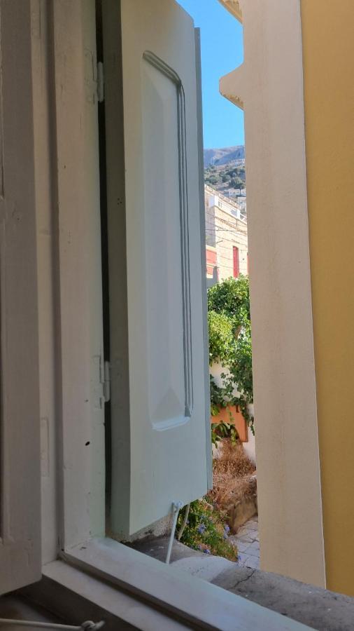 Kozas Art House, Symi Apartment ภายนอก รูปภาพ