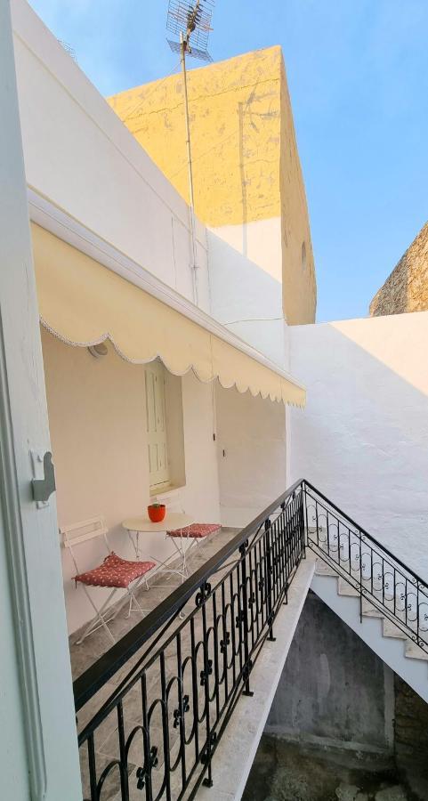 Kozas Art House, Symi Apartment ภายนอก รูปภาพ