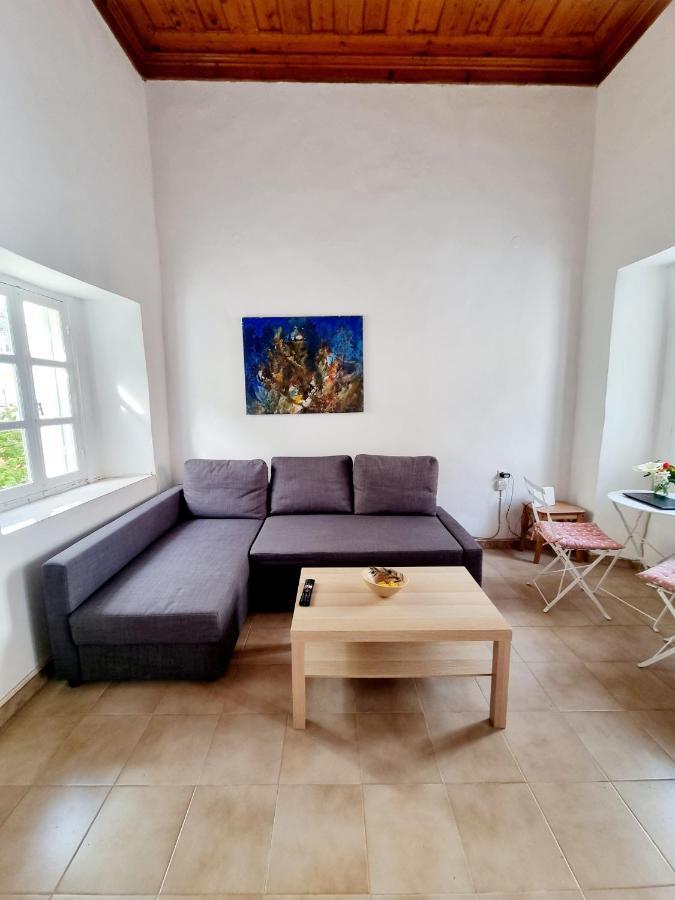 Kozas Art House, Symi Apartment ภายนอก รูปภาพ