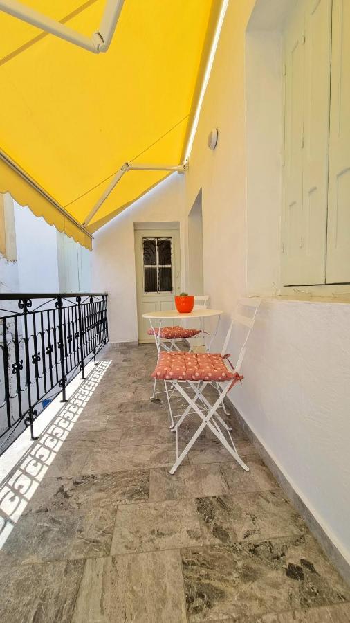 Kozas Art House, Symi Apartment ภายนอก รูปภาพ